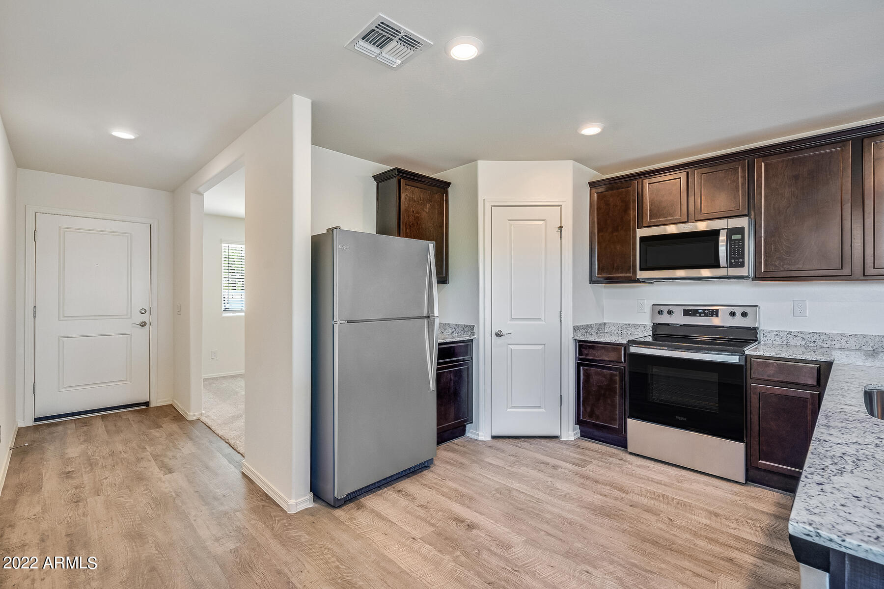 25840 West Coles Road Buckeye, AZ 85326 - Photo 2 of 12 Southwest_Prescott_L_005
