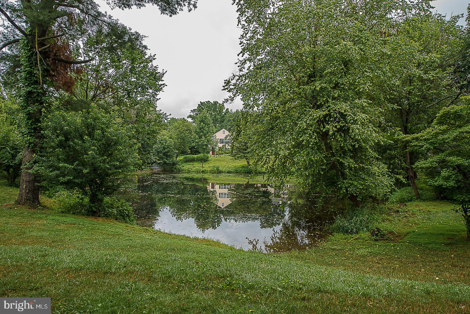 258 Old Forge Crossing Devon, PA 19333 - Photo 32 of 36