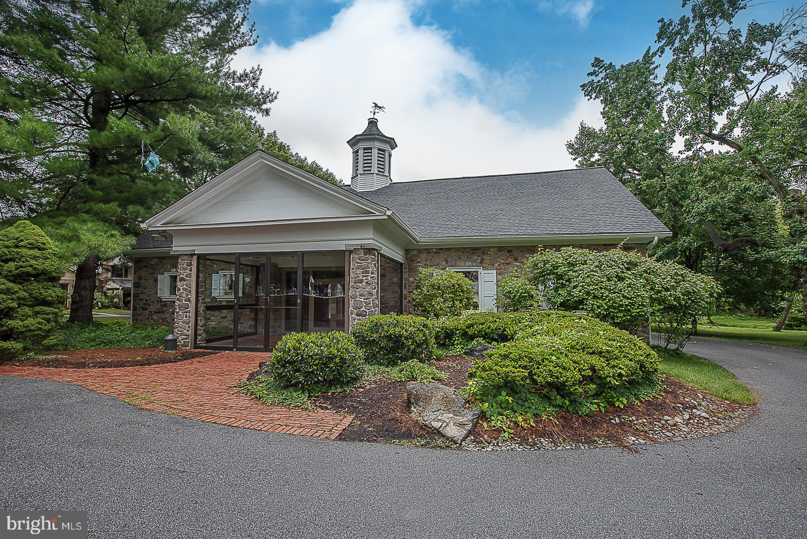 258 Old Forge Crossing Devon, PA 19333 - Photo 33 of 36