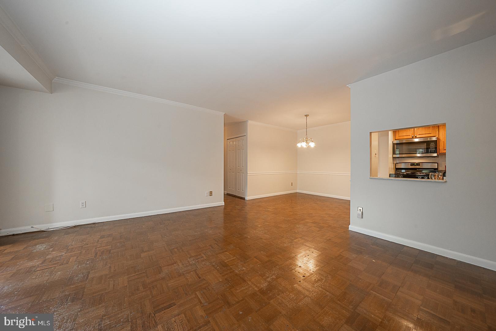 258 Old Forge Crossing Devon, PA 19333 - Photo 10 of 36