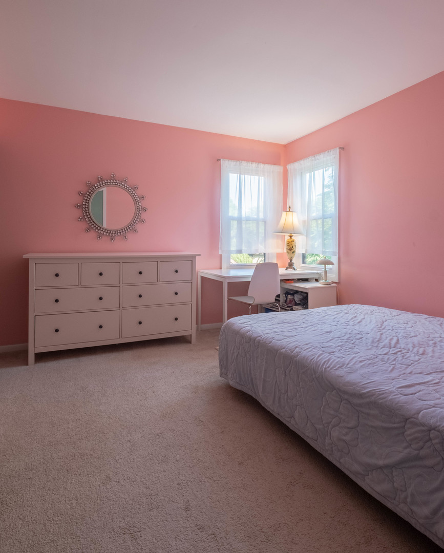 335 Shadow Bend Drive Wheeling, IL 60090 - Photo 15 of 21 a bedroom with a bed and window