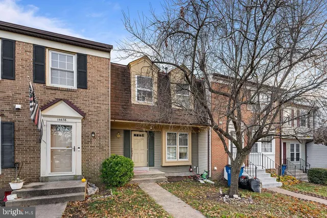 $469,999 | 14434 Salisbury Plain Court, Centreville, VA 20120