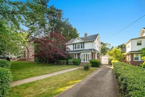 $949,000 | 1643 Washington Street, Newton, MA 02465