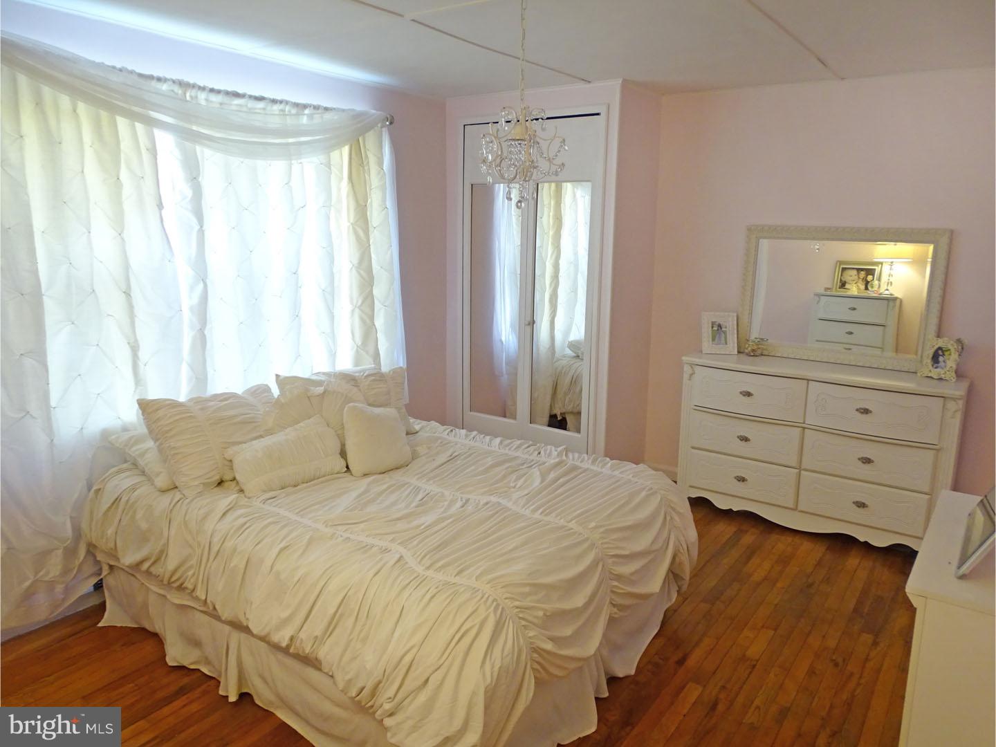 2650 Windy Bush Road Newtown, PA 18940 - Photo 10 of 25 Gallery Image 10