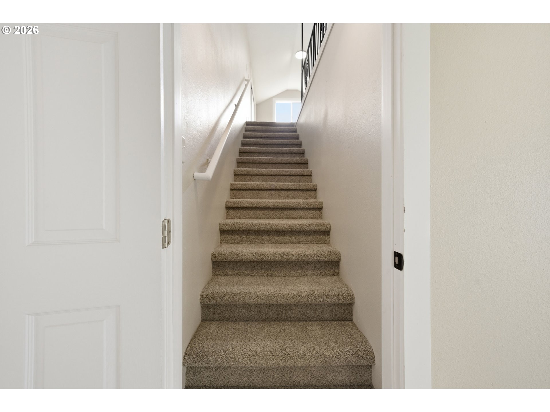 4986 Chan Street South Salem, OR 97306 - Photo 14 of 30 Staircase