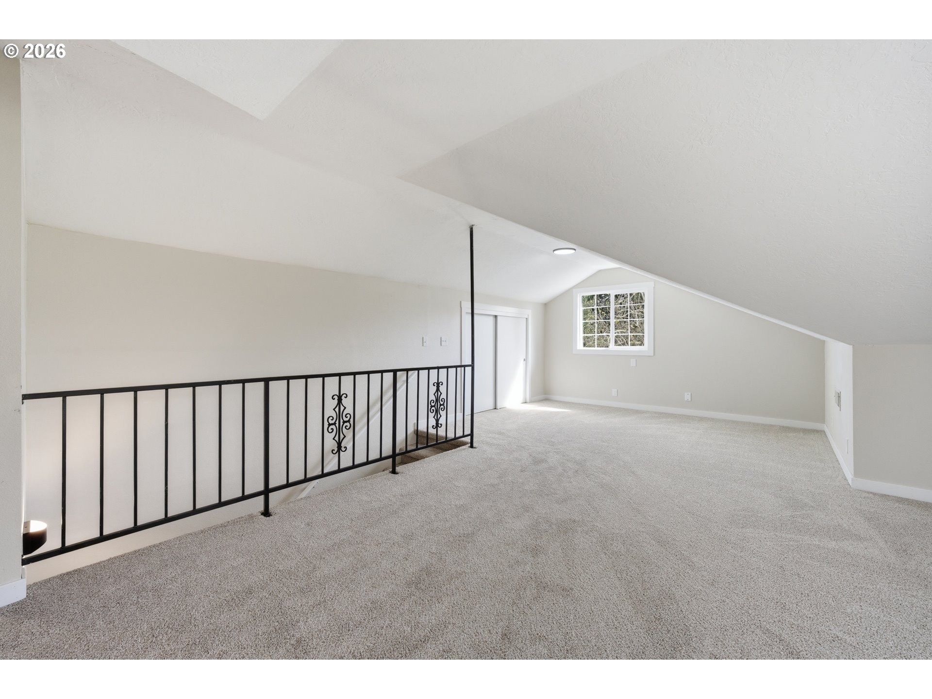 4986 Chan Street South Salem, OR 97306 - Photo 15 of 30 Family Room