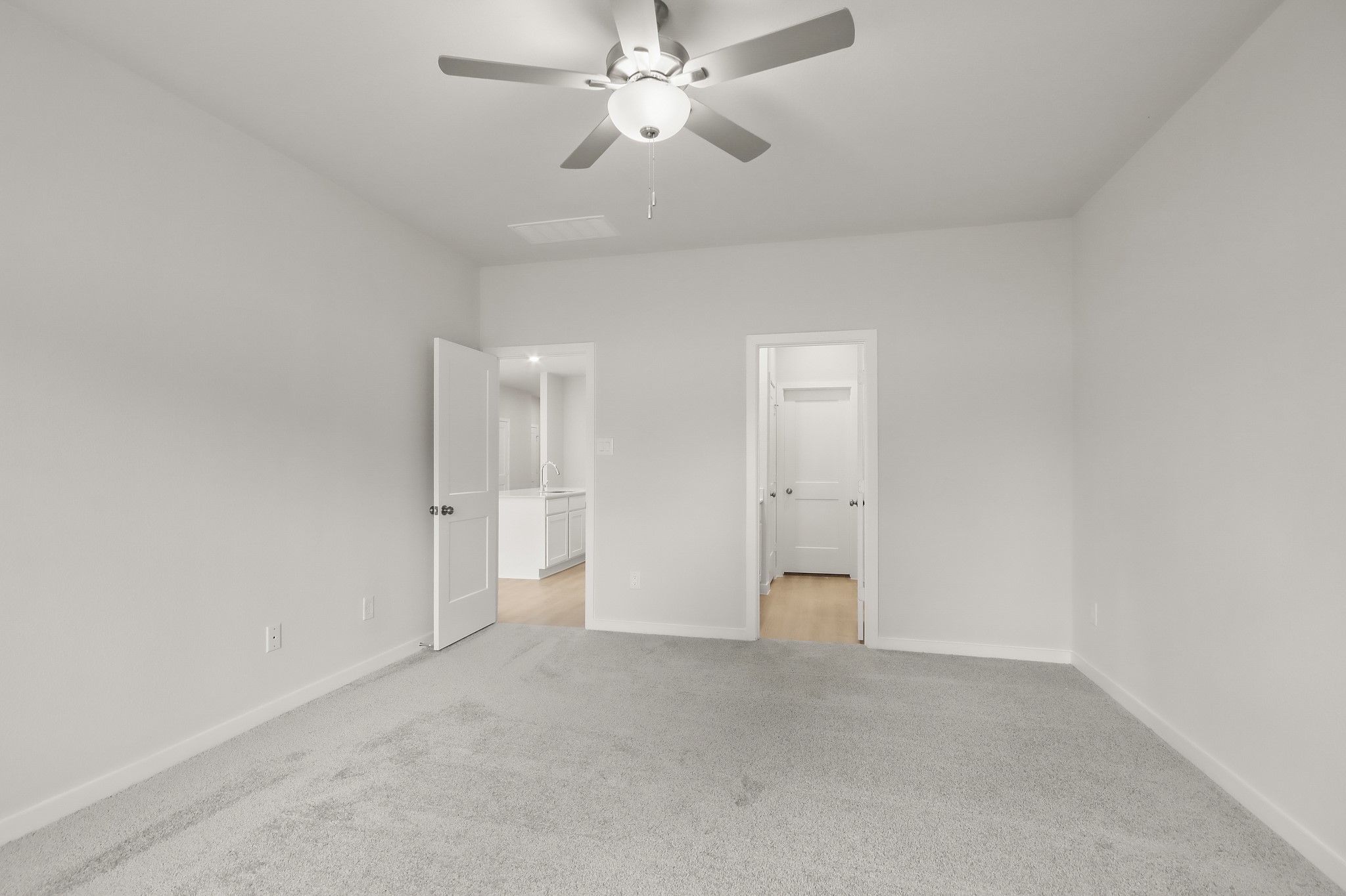 229 Spring Drive Hockley, TX 77447 - Photo 11 of 26 a view of an empty room