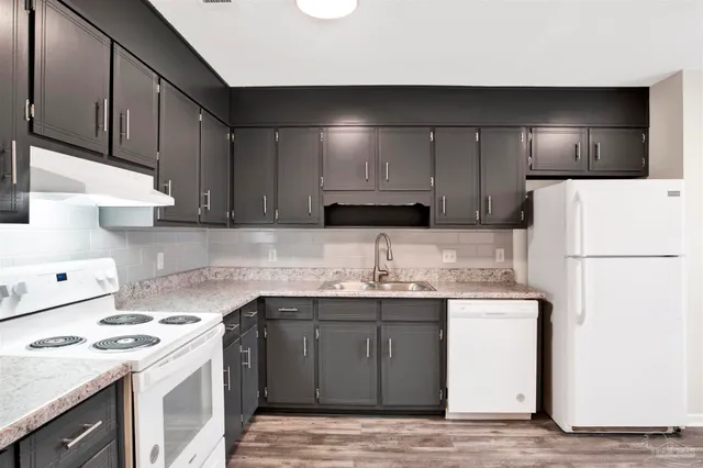 $1,225 | 1382 Fairchild Street, Unit A, Pensacola, FL 32504