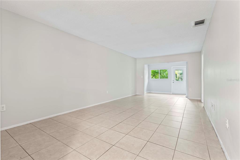11511 113th Street, Unit 4F Largo, FL 33778 - Photo 9 of 30 Gallery Image 9