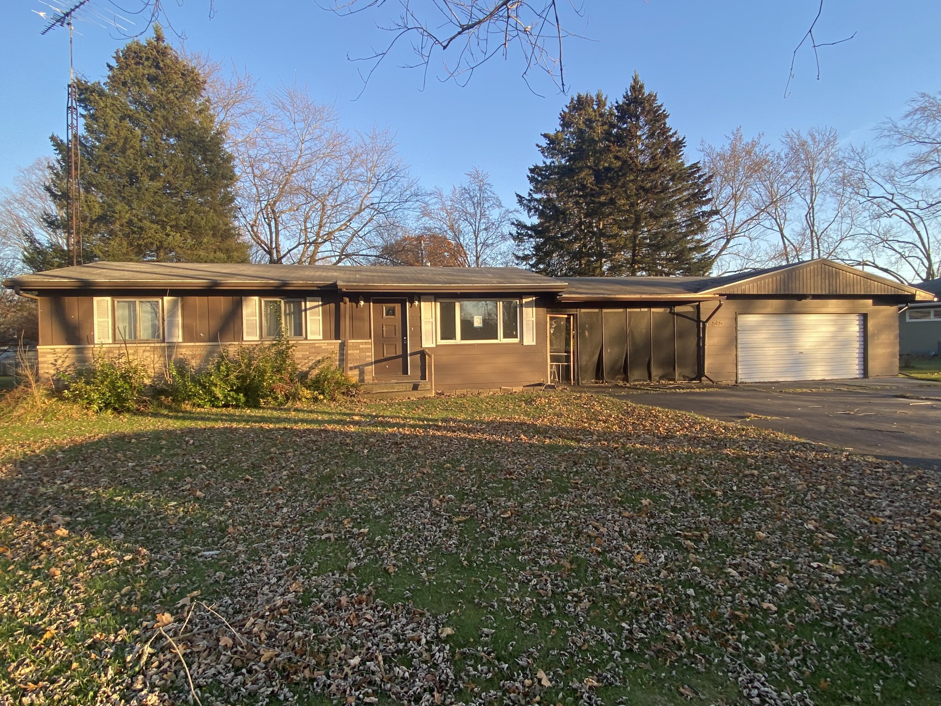 515 Cherry Lane Decatur, MI 49045 - Photo 1 of 13 IMG-1628
