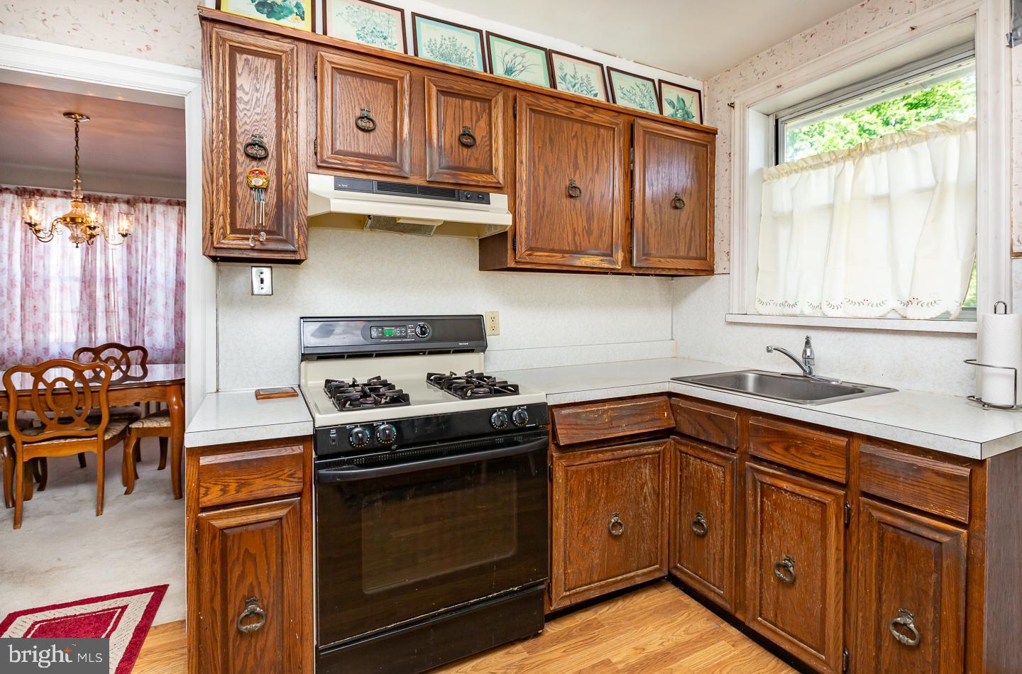 156 Edgemont Avenue Ardmore, PA 19003 - Photo 15 of 31