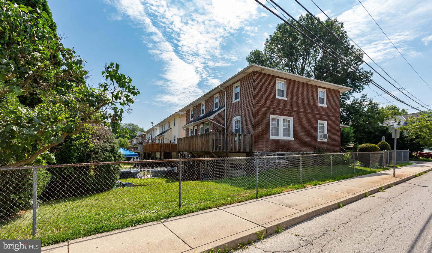 156 Edgemont Avenue Ardmore, PA 19003 - Photo 3 of 31