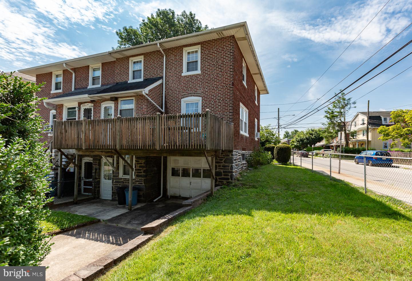 156 Edgemont Avenue Ardmore, PA 19003 - Photo 4 of 31