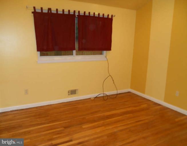 804 Kenbrook Drive Silver Spring, MD 20902 - Photo 13 of 30 Bedroom