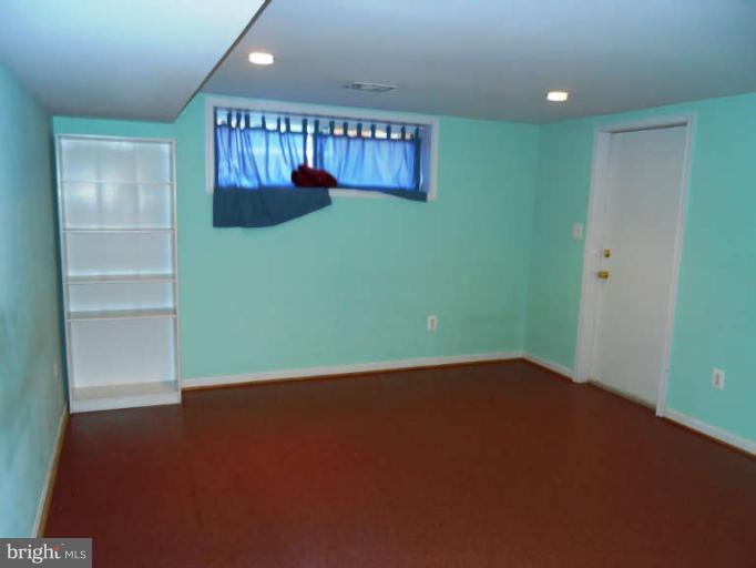804 Kenbrook Drive Silver Spring, MD 20902 - Photo 22 of 30 Basement