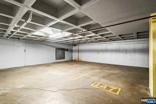 $799,900 | 245 Prospect Avenue, Unit PHB, Hackensack, NJ 07601