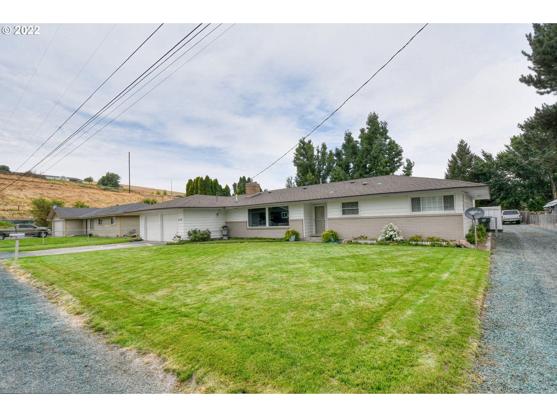 4239 Southwest Broadlane Avenue Pendleton, OR 97801 - Photo 1 of 32 Gallery Image 1