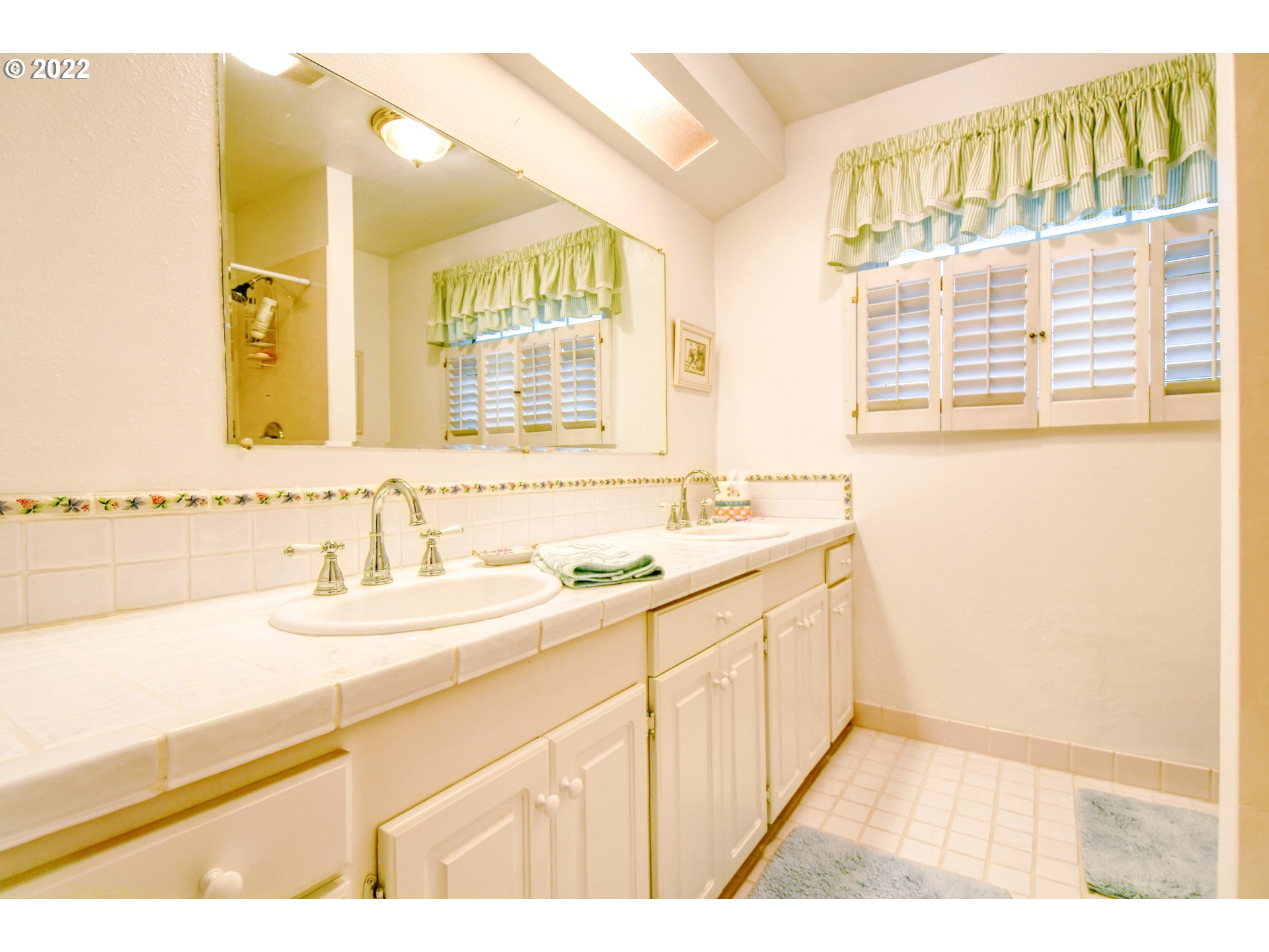 4239 Southwest Broadlane Avenue Pendleton, OR 97801 - Photo 16 of 32 Gallery Image 16