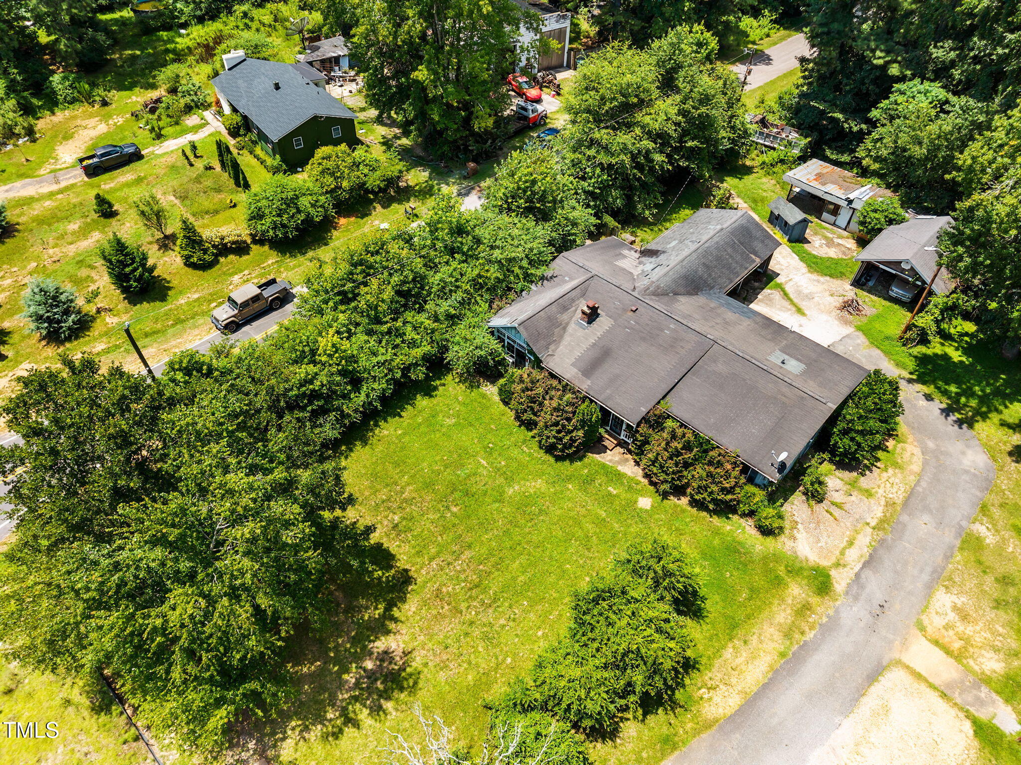 9640 Holly Springs Road Apex, NC 27539 - Photo 24 of 27 26-web-or-mls-DJI_20250717132241_0831_D