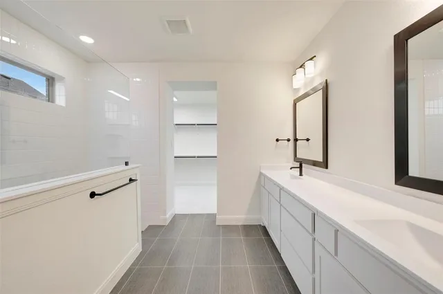 $469,789 | 1020 Violet Drive, Crowley, TX 76036