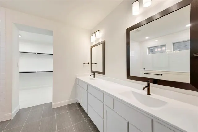 $469,789 | 1020 Violet Drive, Crowley, TX 76036