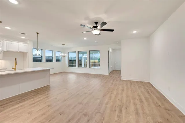 $469,789 | 1020 Violet Drive, Crowley, TX 76036