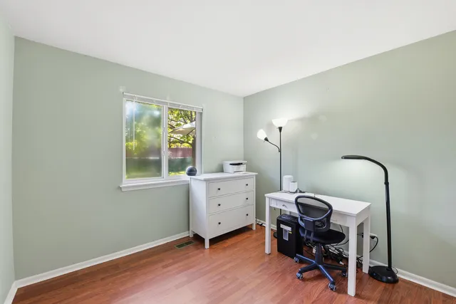 $258,900 | 767 East Whispering Oaks Drive, Unit 767, Palatine, IL 60074