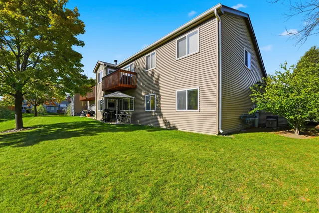 $258,900 | 767 East Whispering Oaks Drive, Unit 767, Palatine, IL 60074