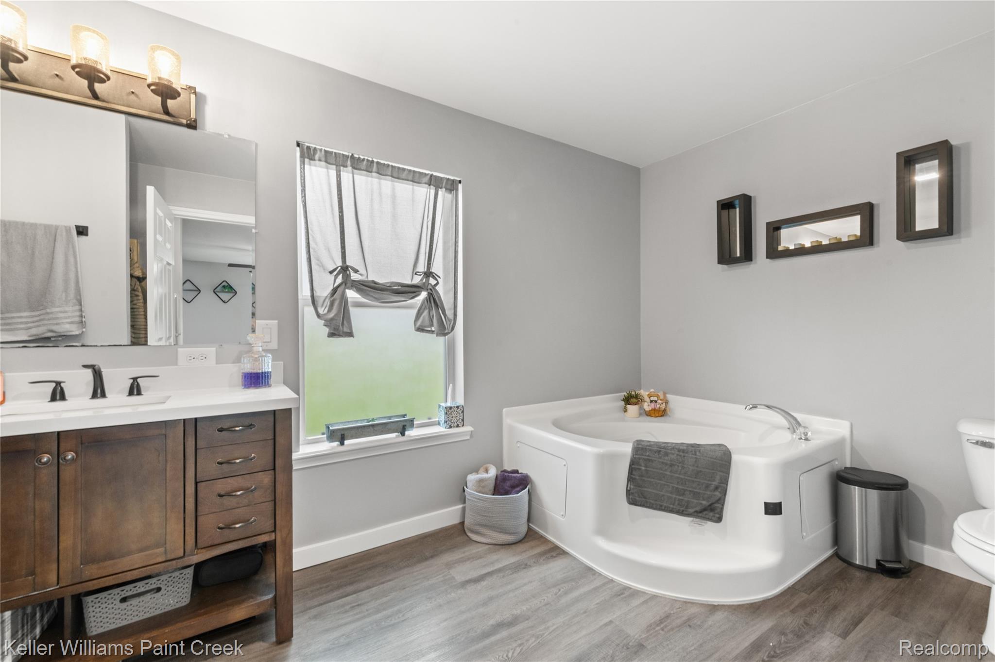 3953 Meldrum Road Casco, MI 48064 - Photo 18 of 31 DSC_1677.jpg