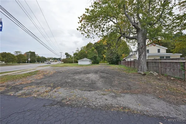 $49,900 | 6807 Erie Road, Evans, NY 14047
