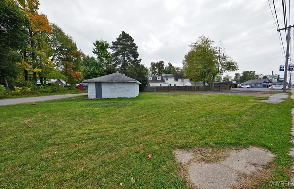 $49,900 | 6807 Erie Road, Evans, NY 14047