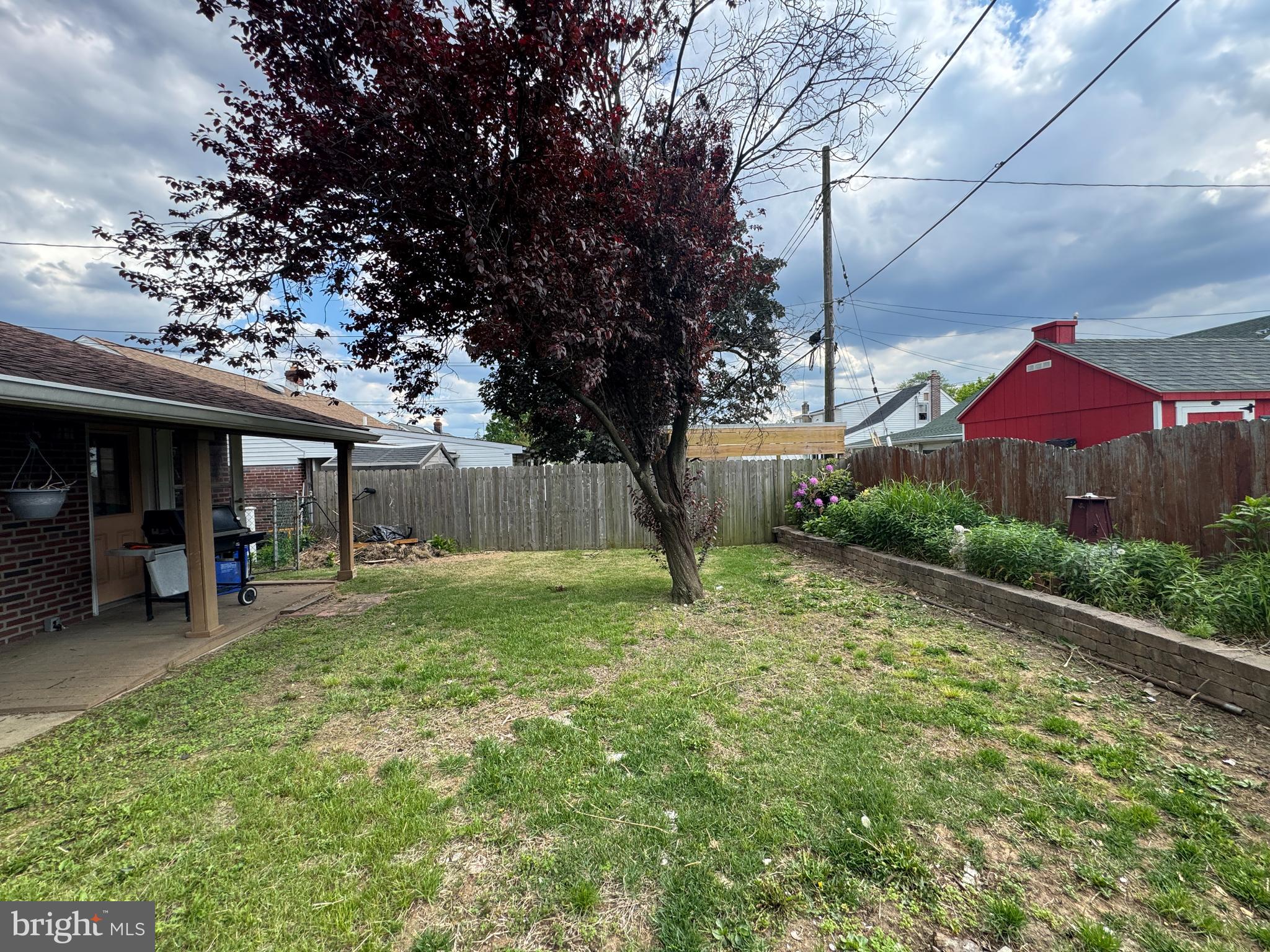 3100 Welsh Road Philadelphia, PA 19136 - Photo 4 of 4 rear yard
