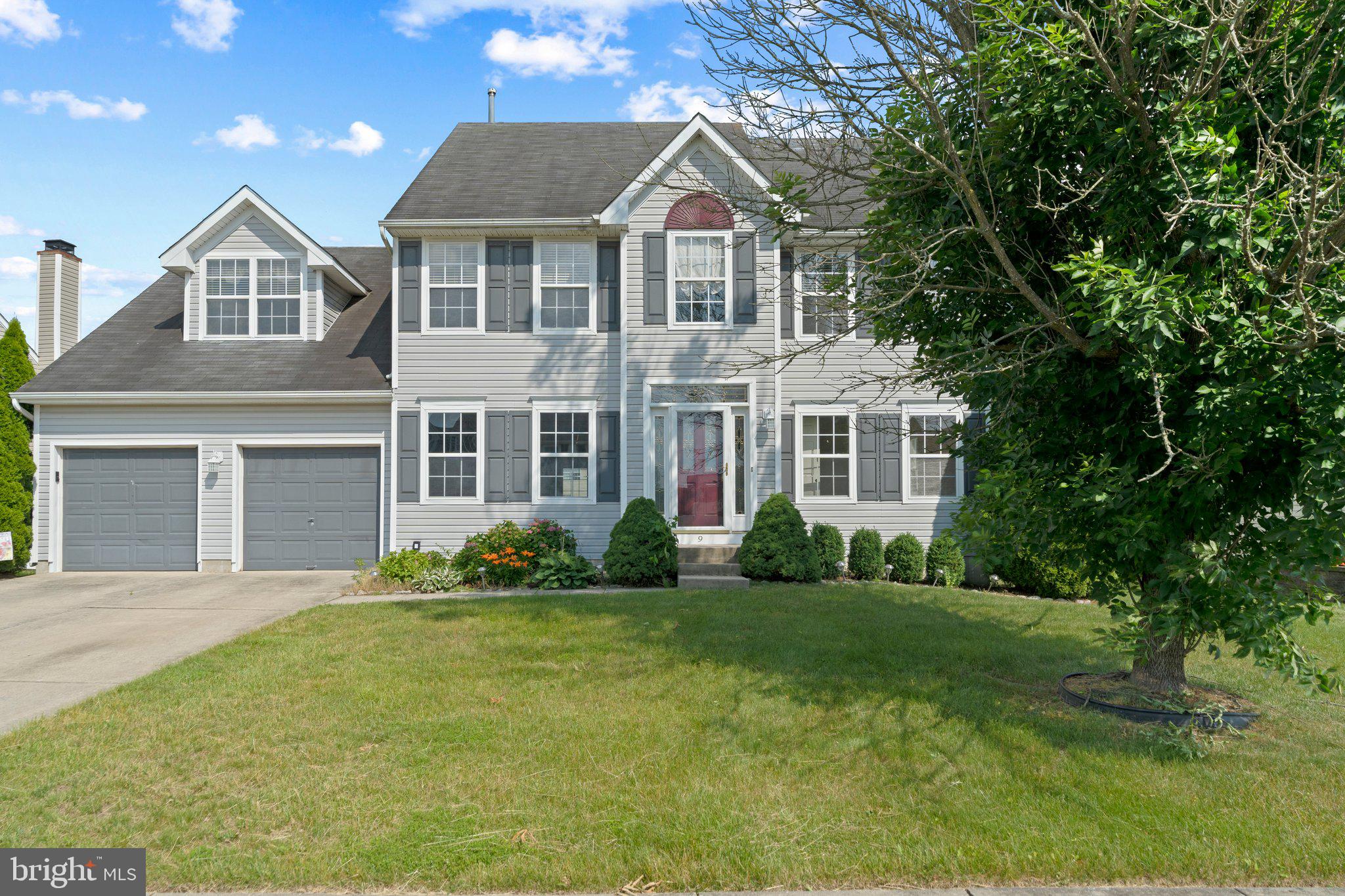 9 Lexington Park Road Sicklerville, NJ 08081 - Photo 1 of 38 Gallery Image 1