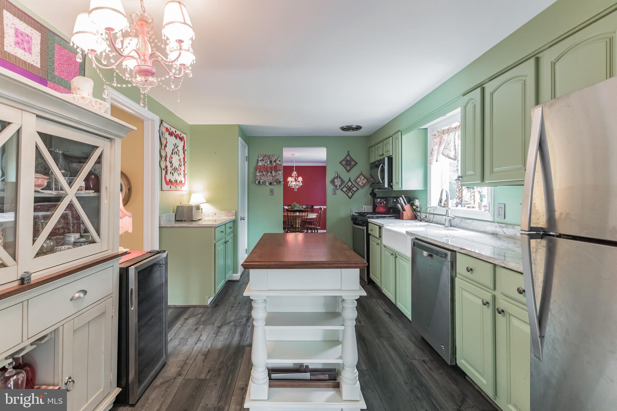 141 Pearl Croft Road Cherry Hill, NJ 08034 - Photo 14 of 36 Kitchen