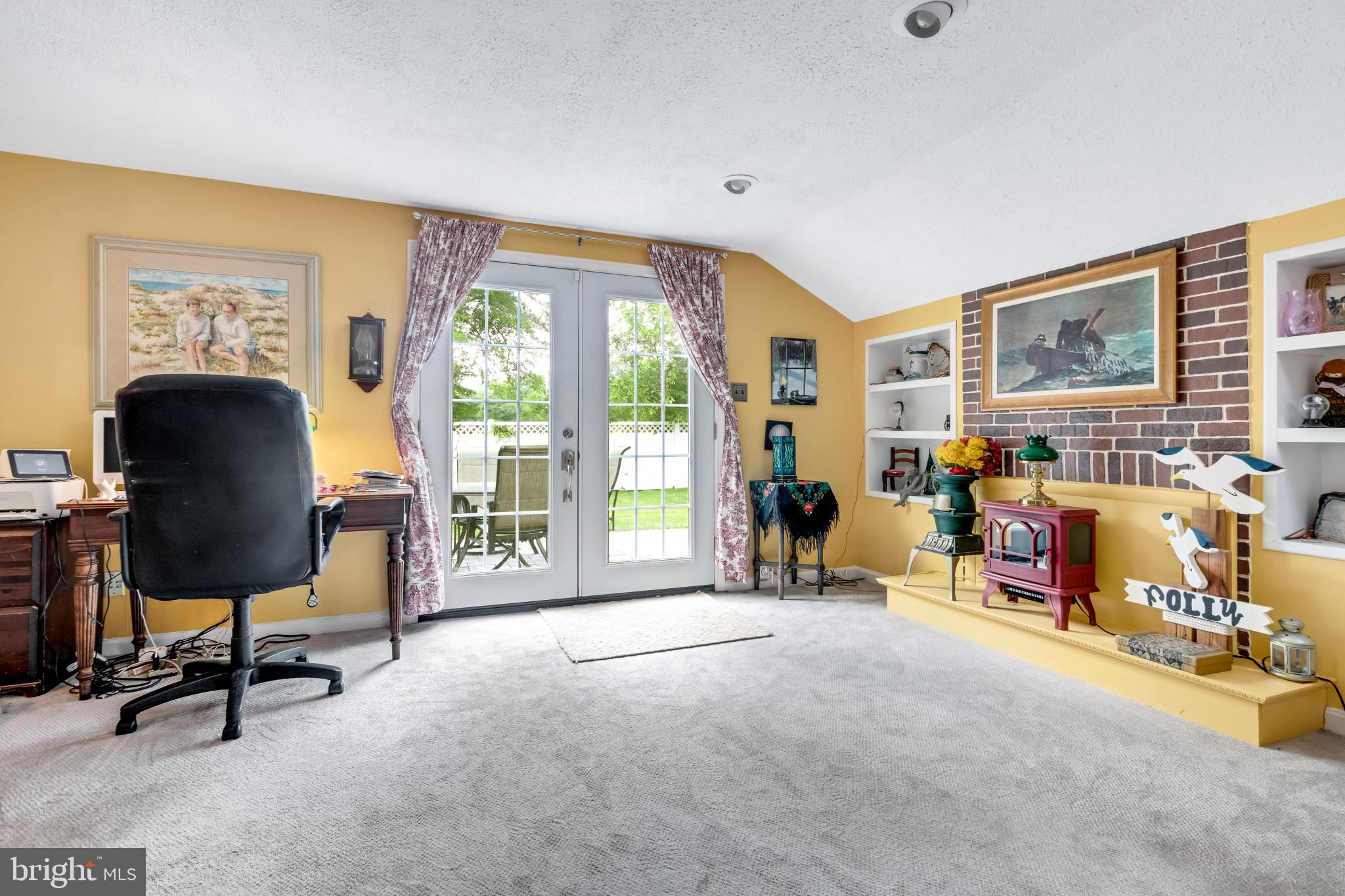 141 Pearl Croft Road Cherry Hill, NJ 08034 - Photo 19 of 36 Family Room