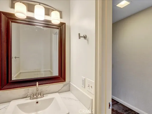 $590,000 | 23391 La Crescenta, Mission Viejo, CA 92691