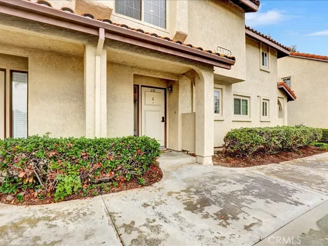 $590,000 | 23391 La Crescenta, Mission Viejo, CA 92691