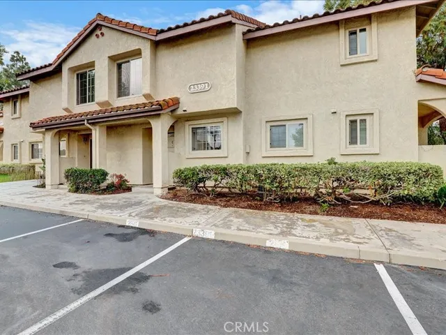 $590,000 | 23391 La Crescenta, Mission Viejo, CA 92691