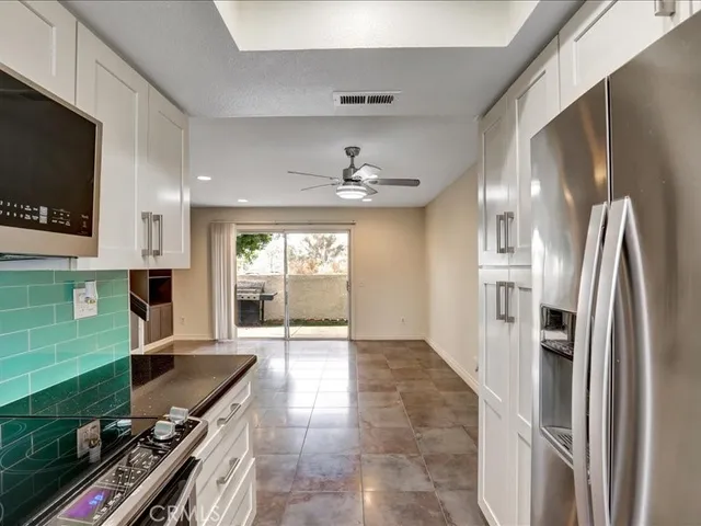 $590,000 | 23391 La Crescenta, Mission Viejo, CA 92691