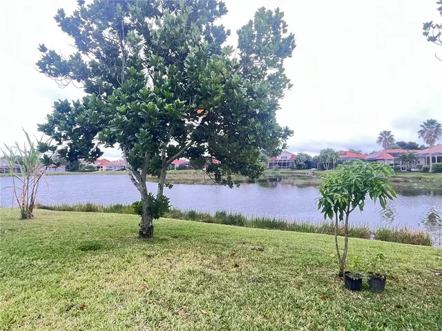 $2,800 | 6139 46th Street East, Bradenton, FL 34203