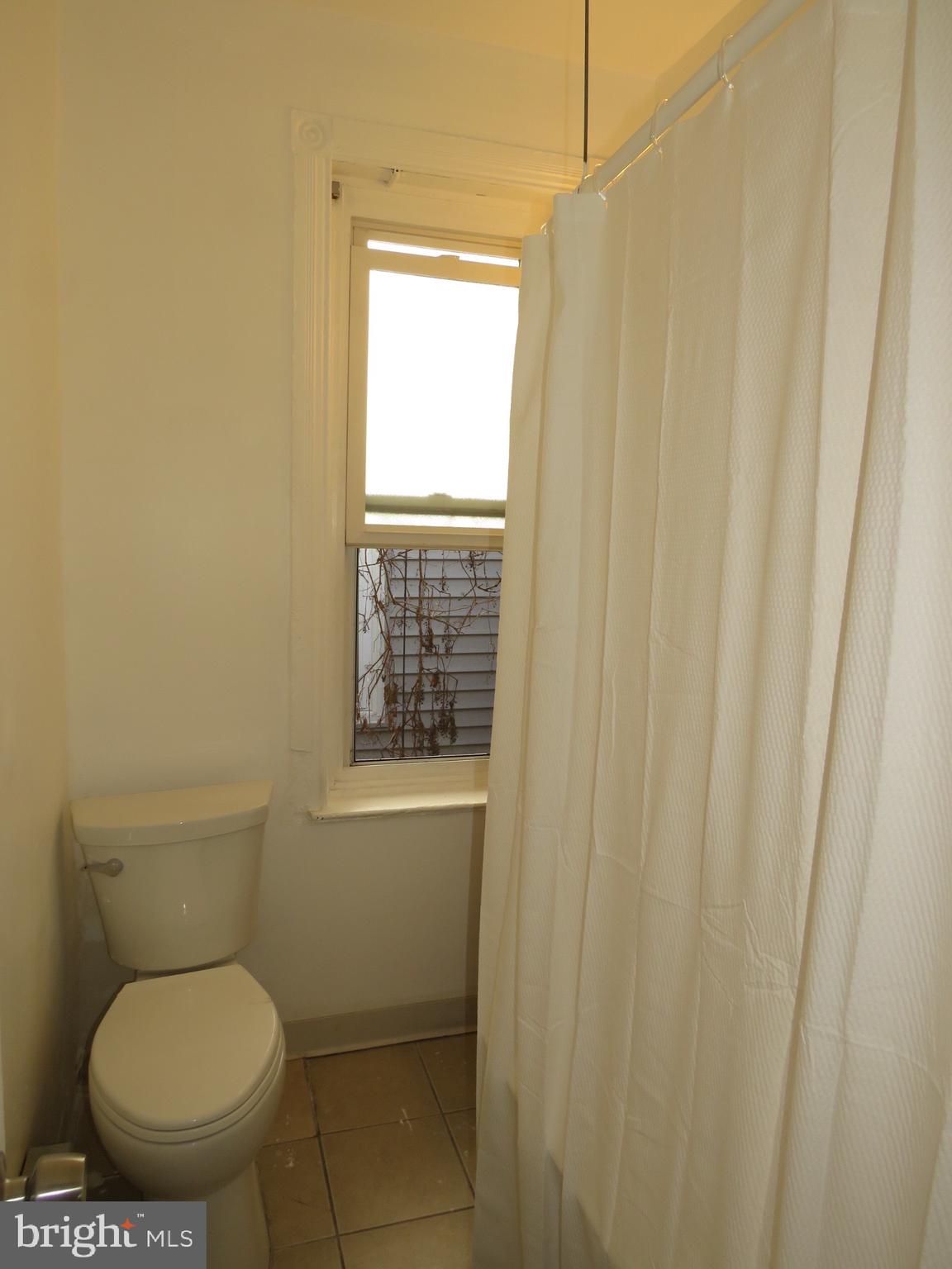 356 East Walnut Lane, Unit 2 Philadelphia, PA 19144 - Photo 13 of 21