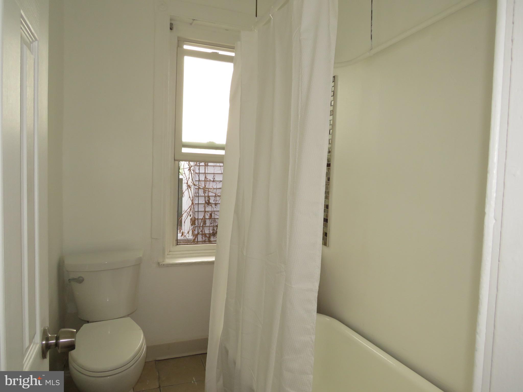 356 East Walnut Lane, Unit 2 Philadelphia, PA 19144 - Photo 18 of 21