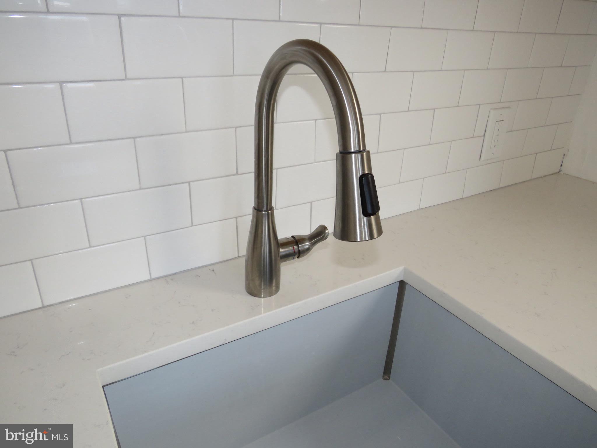 356 East Walnut Lane, Unit 2 Philadelphia, PA 19144 - Photo 3 of 21