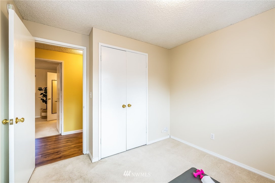 7925 186th Street Southwest Edmonds, WA 98026 - Photo 22 of 40 Gallery Image 22