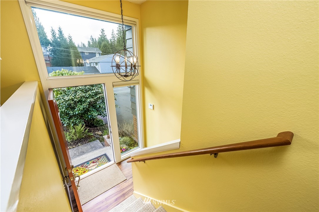 7925 186th Street Southwest Edmonds, WA 98026 - Photo 26 of 40 Gallery Image 26