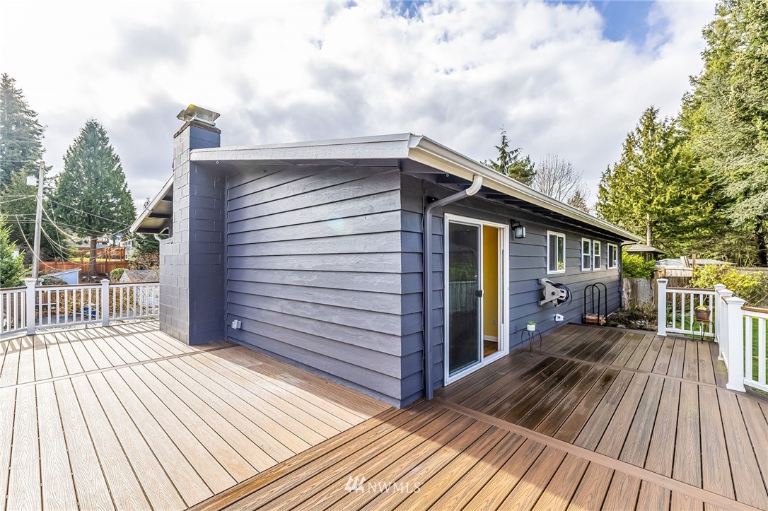 7925 186th Street Southwest Edmonds, WA 98026 - Photo 35 of 40 Gallery Image 35