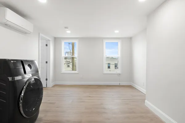 a view of utility room with washer and dryer