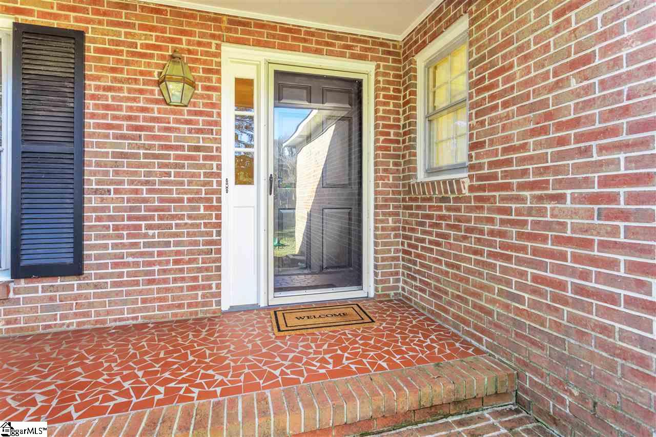 104 Stone Ridge Road Greer, SC 29650 - Photo 4 of 35 Gallery Image 4