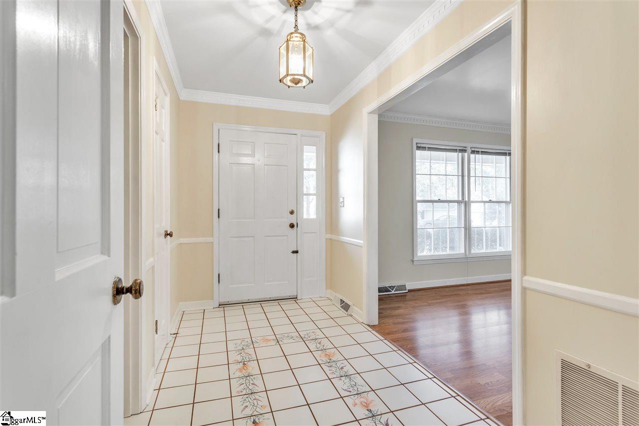 104 Stone Ridge Road Greer, SC 29650 - Photo 6 of 35 Gallery Image 6
