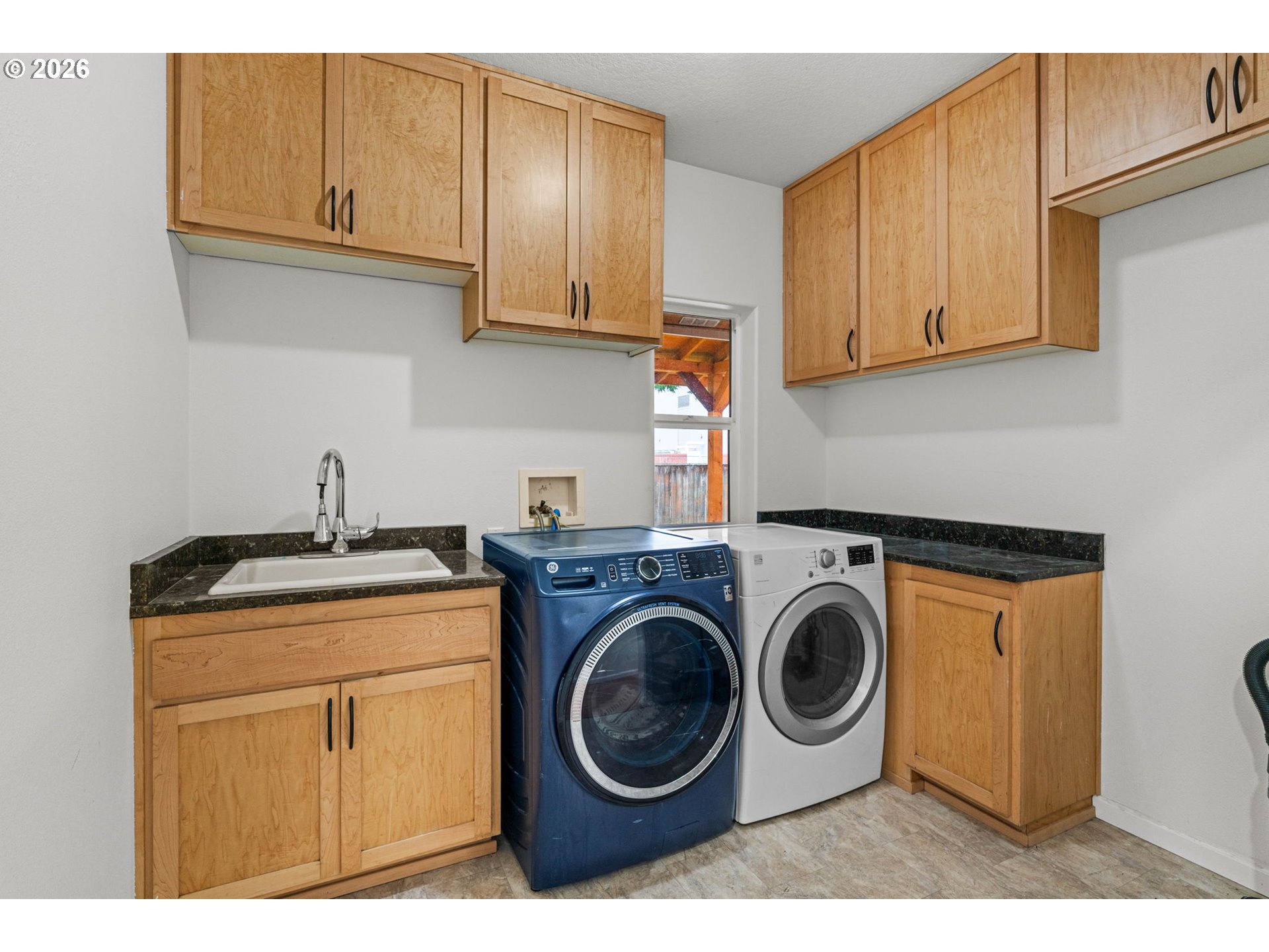 825 Waverly Street Eugene, OR 97401 - Photo 14 of 39